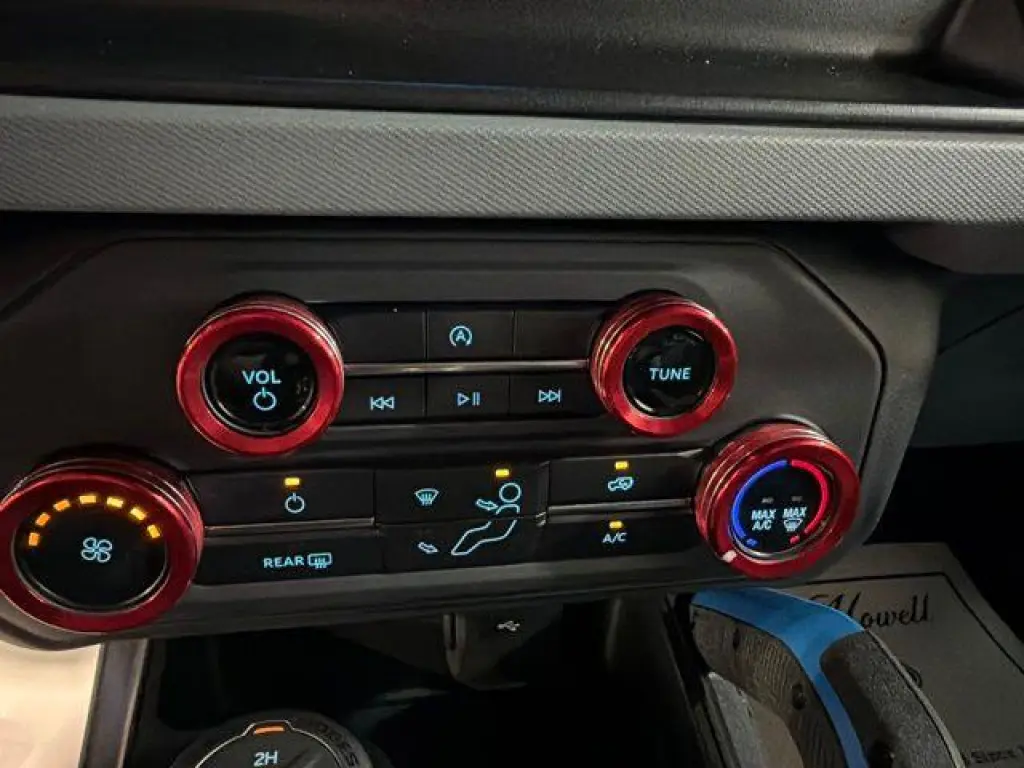 Ford Bronco 2022 4x4 Black Diamond 2dr SUV