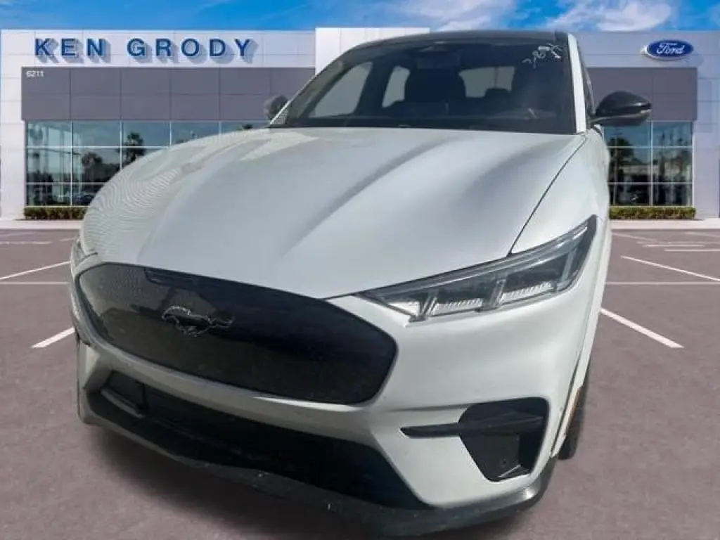Ford Mustang Mach-E 2023 AWD GT 4dr SUV