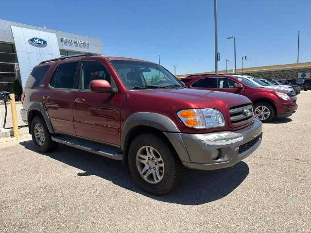 Toyota Sequoia 2004 SR5 4dr SUV
