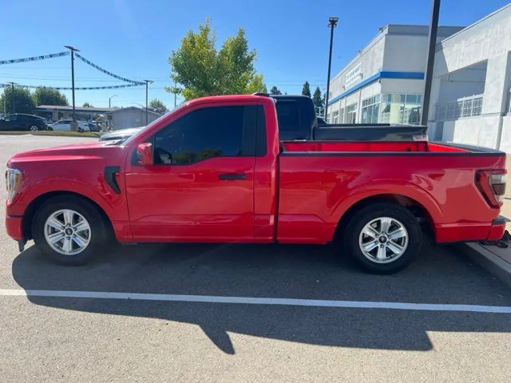 Ford F-150 2023 4x2 XL 2dr Regular Cab 6.5 ft. SB