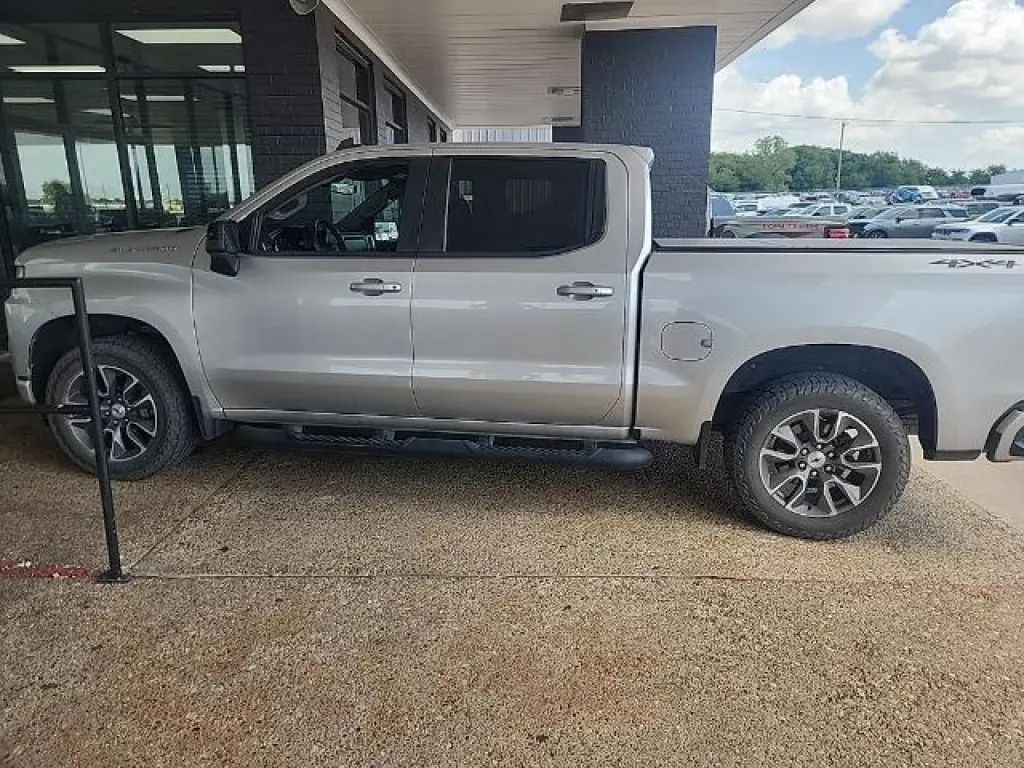Chevrolet Silverado 1500 2019 4x4 RST 4dr Crew Cab 5.8 ft. SB