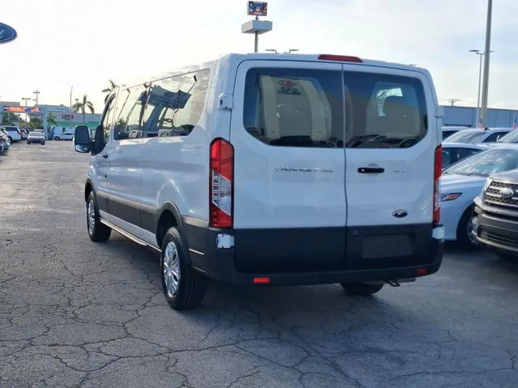 Ford Transit 2025 350 XL 3dr LWB Low Roof Passenger Van