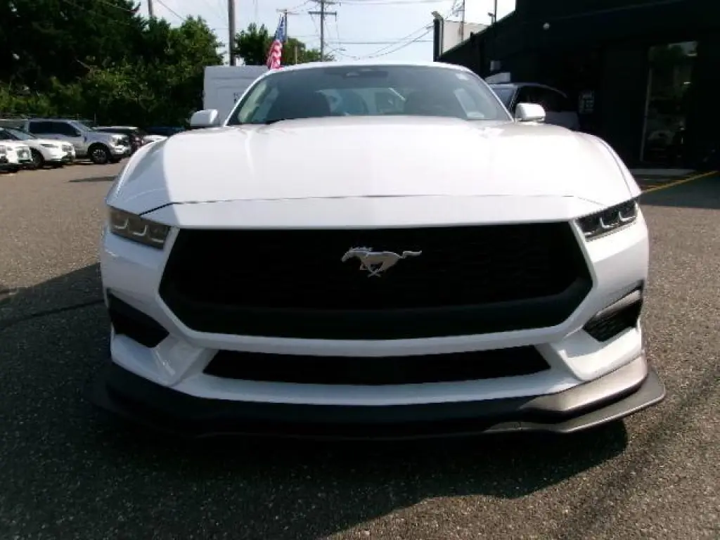 Ford Mustang 2024 EcoBoost Premium 2dr Fastback