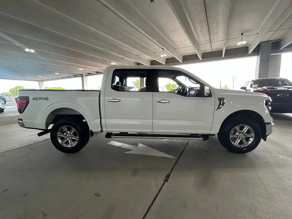 Ford F-150 2025 4x4 XLT 4dr SuperCrew 5.5 ft. SB