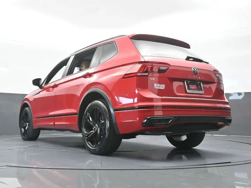 Volkswagen Tiguan 2024 SE R-Line Black 4dr SUV