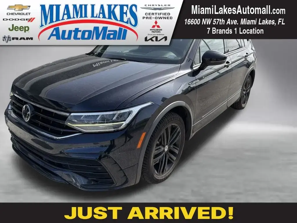 Volkswagen Tiguan 2022 SE R-Line Black 4dr SUV
