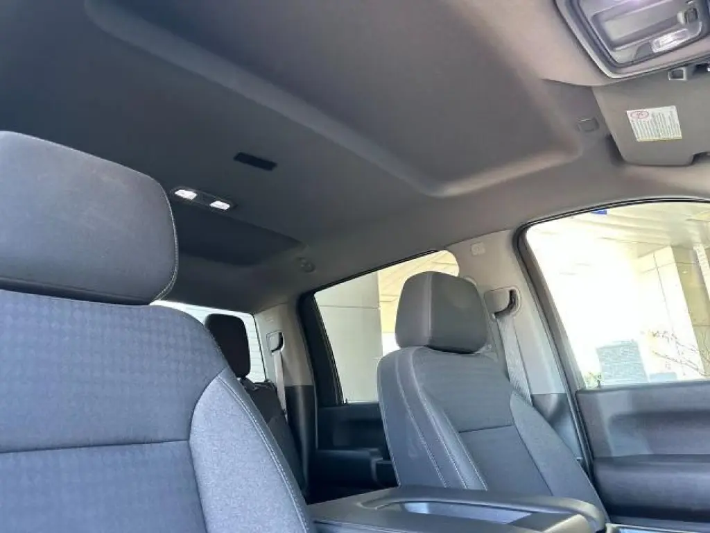 Chevrolet Silverado 2500HD 2022 4x2 Custom 4dr Crew Cab SB