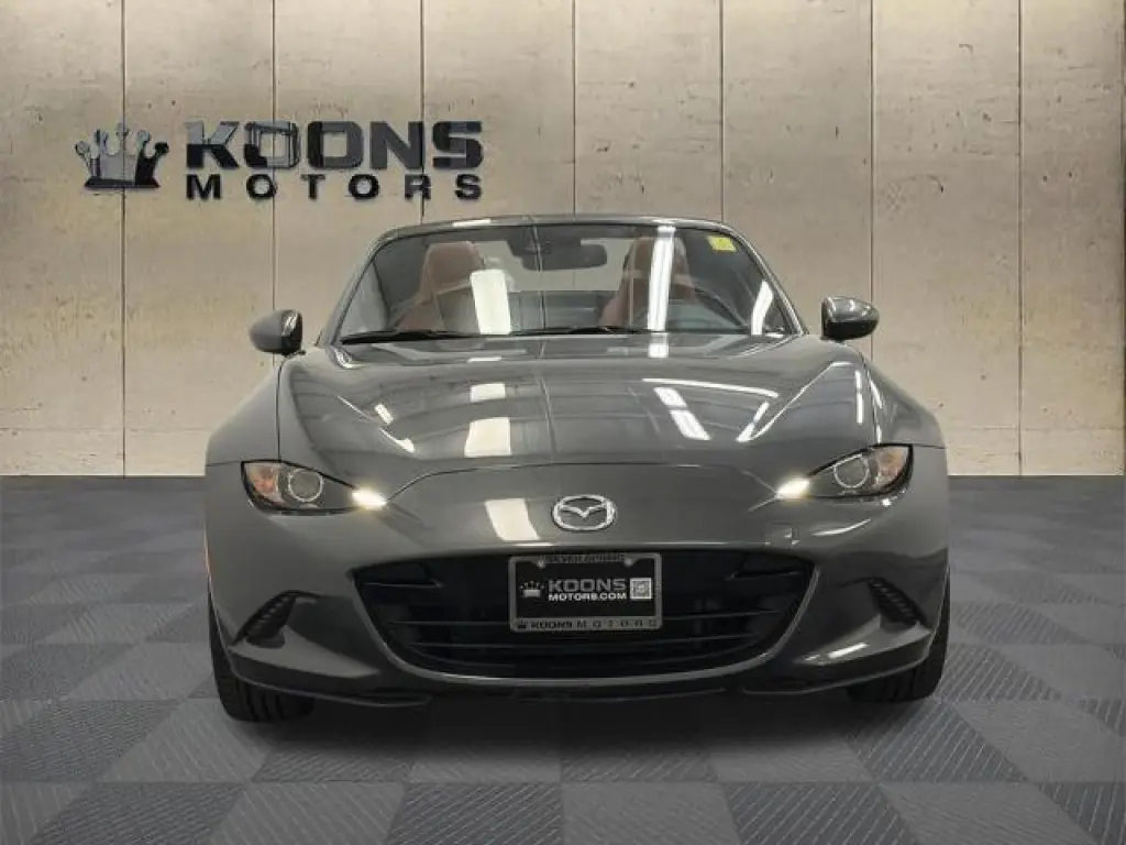 Mazda MX-5 Miata RF 2022 Grand Touring 2dr Convertible 6A