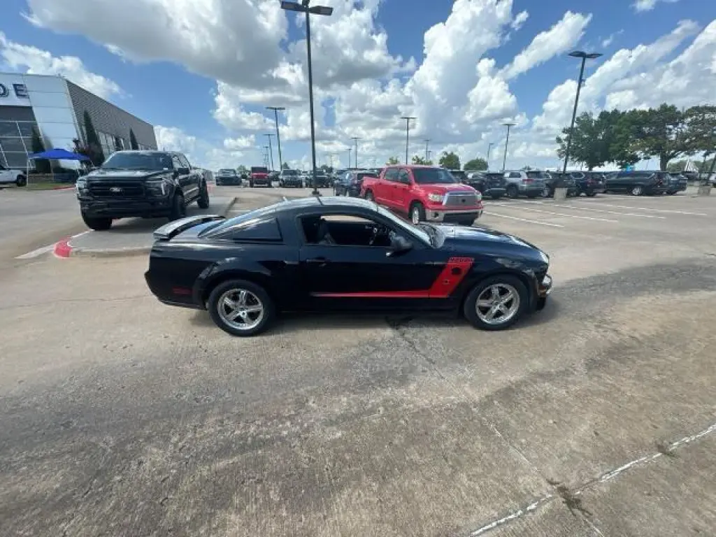 Ford Mustang 2006 GT Premium 2dr Fastback
