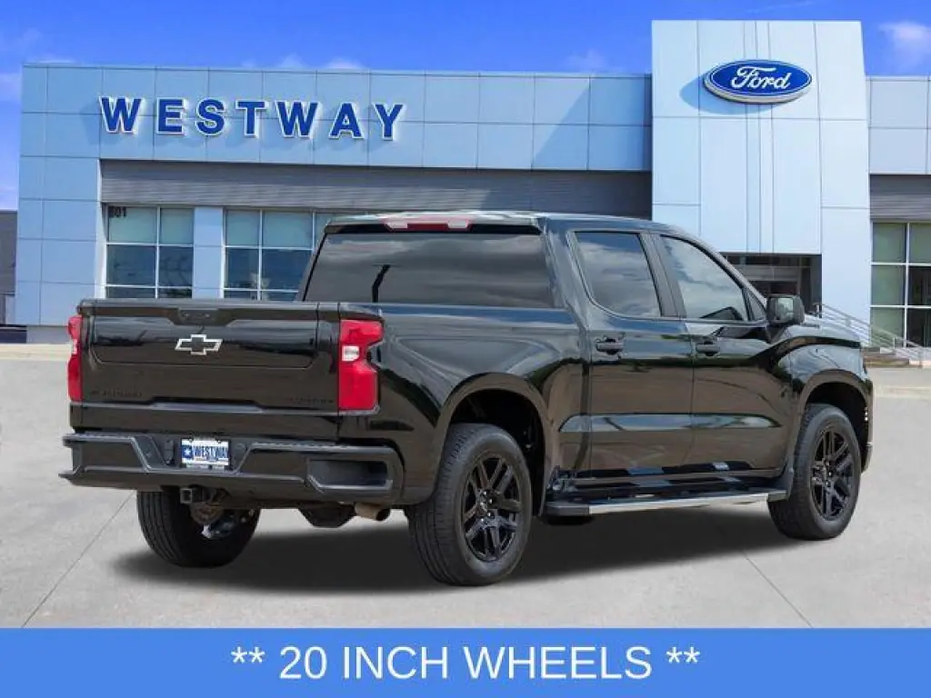 Chevrolet Silverado 1500 2026 4x2 Custom 4dr Crew Cab 5.8 ft. SB