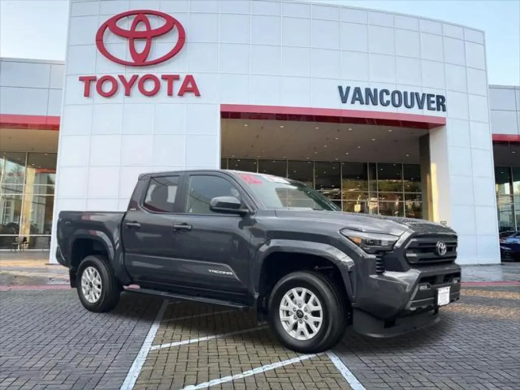 Toyota Tacoma 2025 4x4 SR5 4dr Double Cab 6.1 ft LB