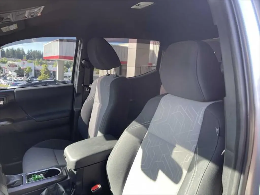 Toyota Tacoma 2023 4x4 TRD Sport 4dr Double Cab 6.1 ft LB