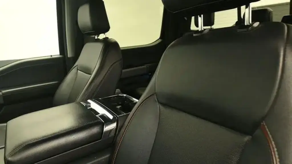 Ford F-150 2021 4x4 Lariat 4dr SuperCrew 6.5 ft. SB