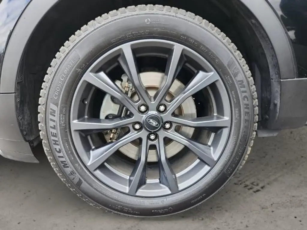 Ford Explorer 2018 AWD XLT 4dr SUV