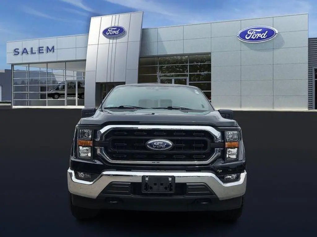 Ford F-150 2023 4x4 Lariat 4dr SuperCrew 6.5 ft. SB