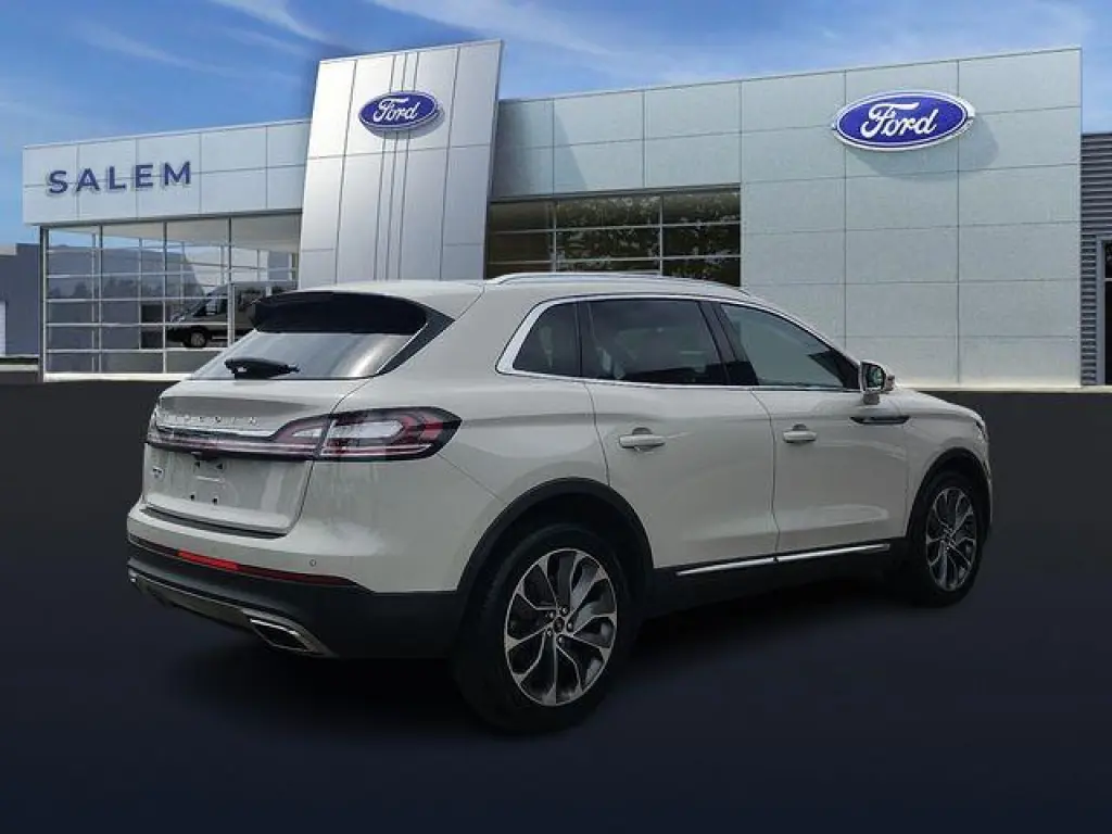 Lincoln Nautilus 2022 AWD Reserve 4dr SUV