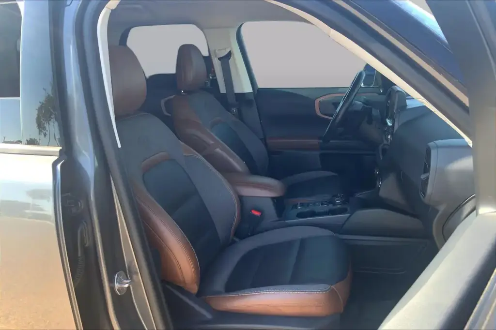 Ford Bronco Sport 2021 AWD Outer Banks 4dr SUV