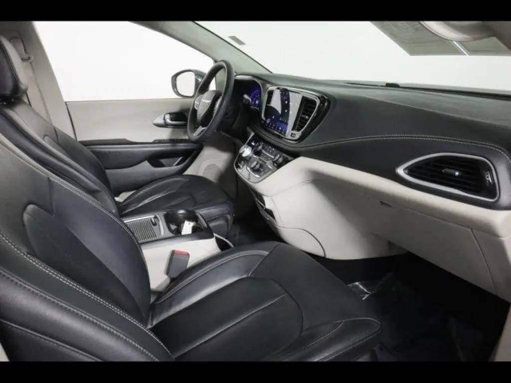 Chrysler Pacifica 2022 Touring L 4dr Mini-Van