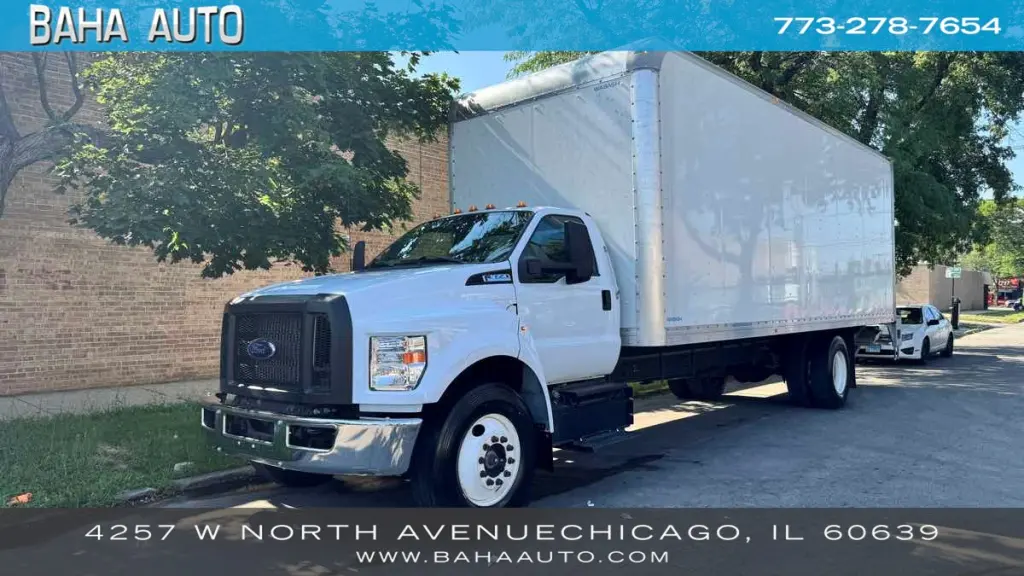 Ford F-650 2023 Chasis Recto a Gasolina