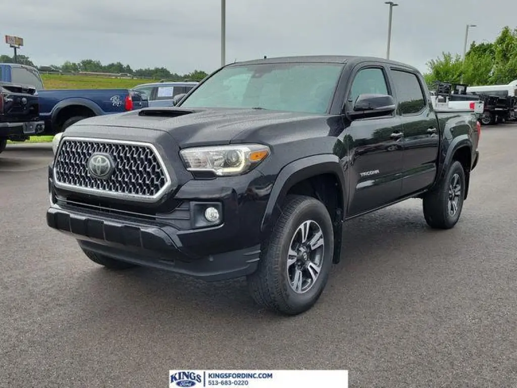 Toyota Tacoma 2019 4x4 TRD Sport 4 puertas Doble Cabina 5.0 ft SB 6A