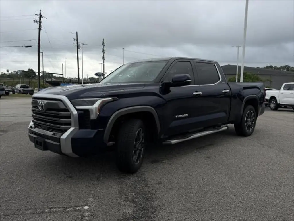 Toyota Tundra 2023 4x2 Limited 4 puertas CrewMax Cab Pickup LB