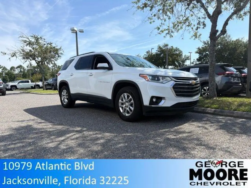Chevrolet Traverse 2021 LT Tela 4 puertas SUV con 1LT