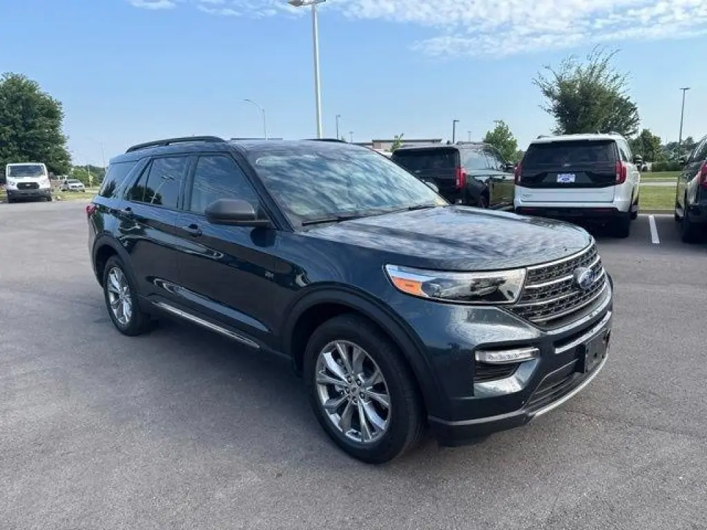 Ford Explorer 2023 AWD XLT 4 puertas SUV
