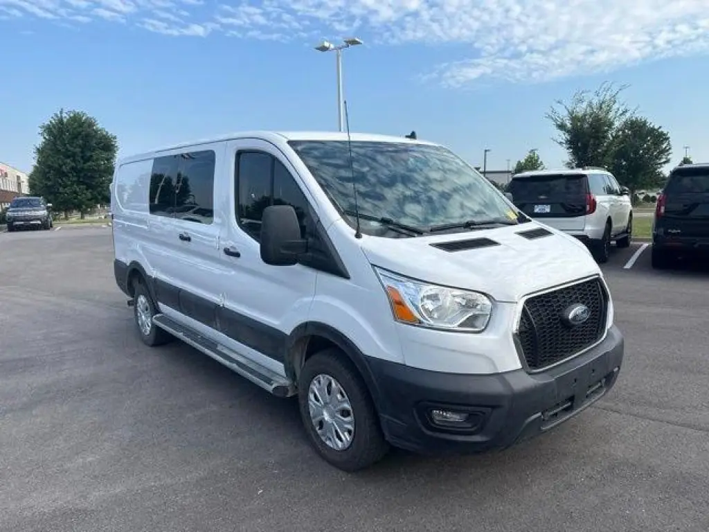 Furgoneta de Carga Ford Transit 2022 250 3 puertas SWB Techo Bajo