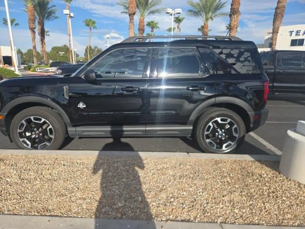 Ford Bronco Sport 2023 AWD Outer Banks 4 puertas SUV