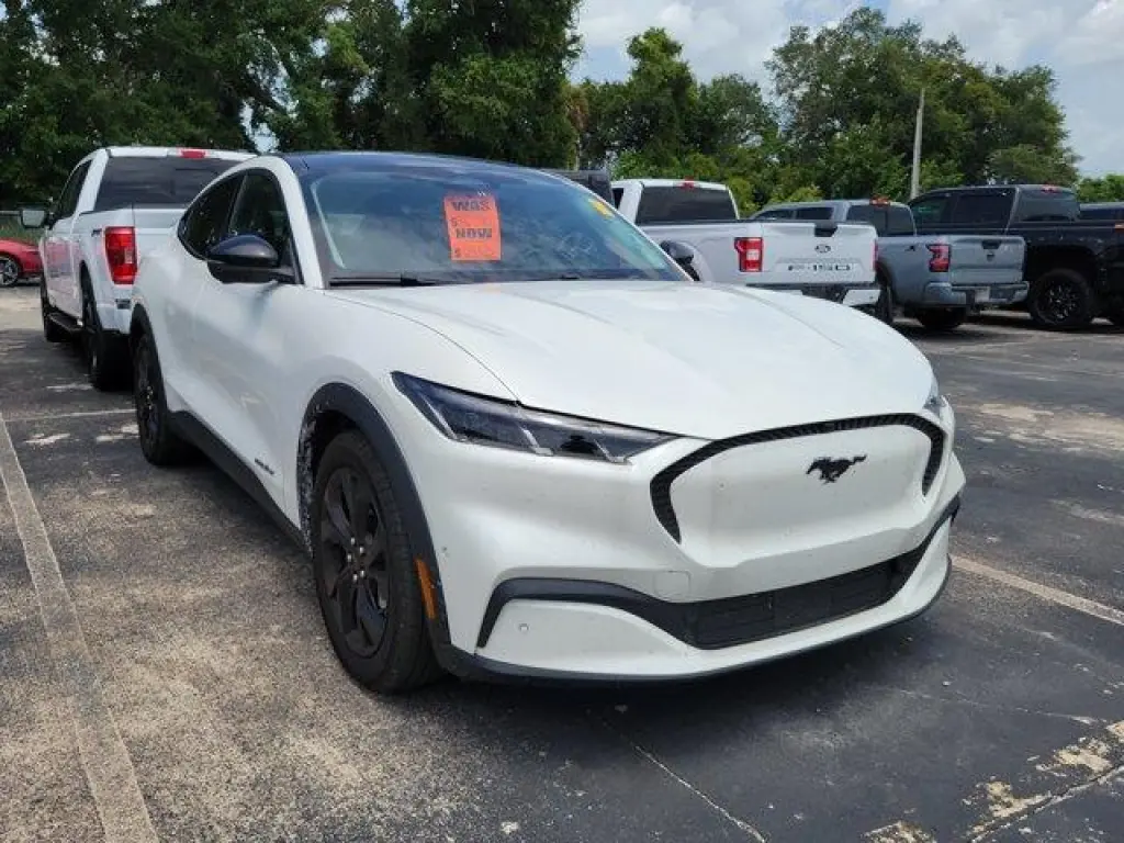 Ford Mustang Mach-E 2024 Select 4 puertas SUV