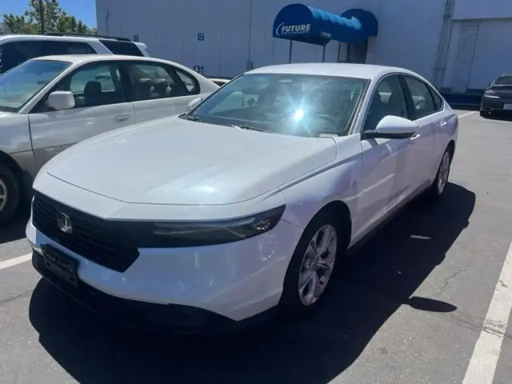 Honda Accord 2023 LX 4 puertas Sedan