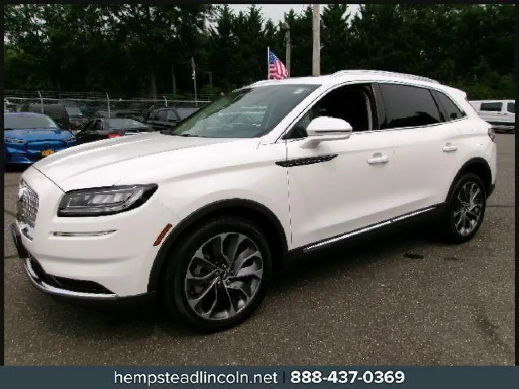 Lincoln Nautilus 2023 AWD Reserve 4 puertas SUV