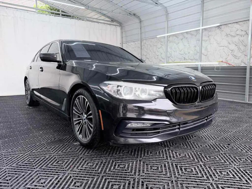 2017 BMW 5 Series