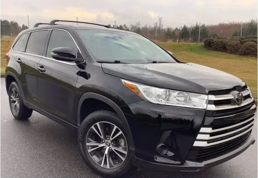 2018 Highlander LE