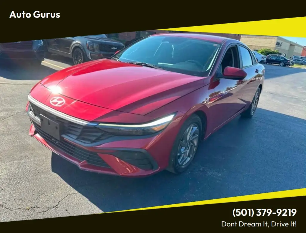 Hyundai ELANTRA 2024