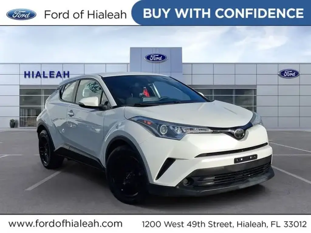 Toyota C-HR 2019 LE 4 puertas Crossover