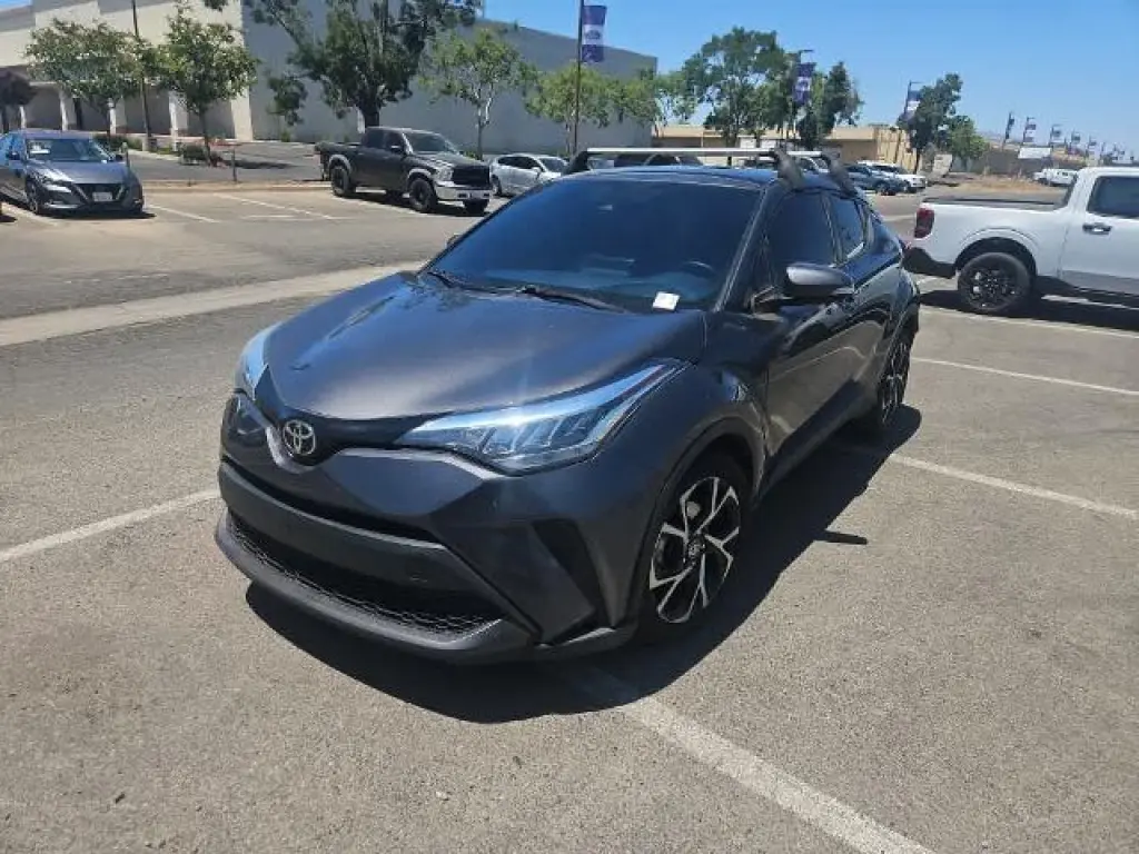 Toyota C-HR 2021 XLE 4 puertas Crossover