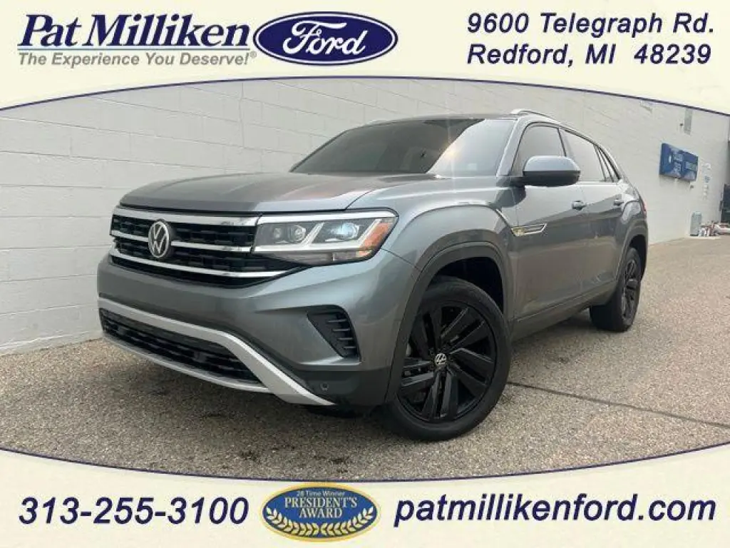 Volkswagen Atlas Cross Sport 2022 AWD SE 4Motion 4 puertas SUV con Tecnología