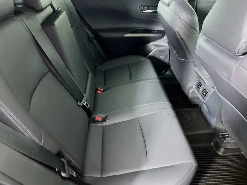 Toyota Venza 2024 AWD LE 4dr Crossover
