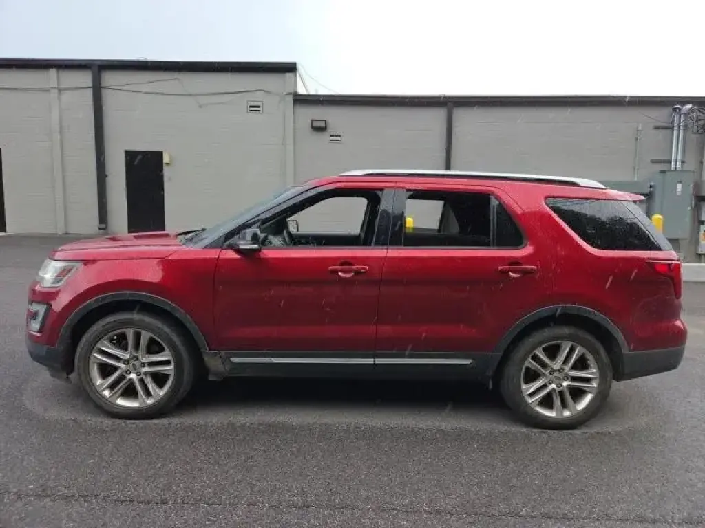 Ford Explorer 2016 XLT 4dr SUV