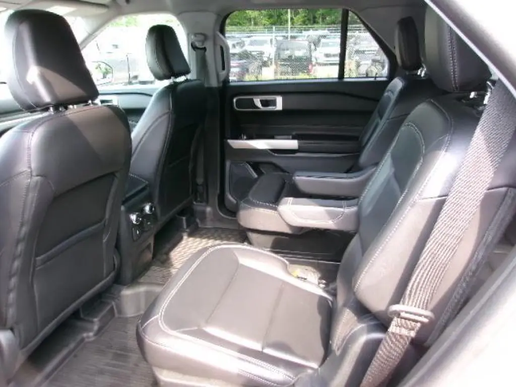 Ford Explorer 2023 AWD XLT 4dr SUV