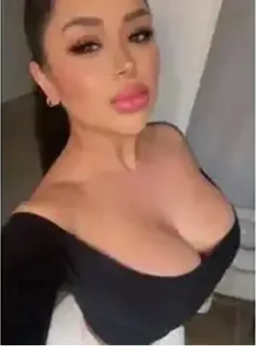 818-836-7055 👄KELY🤭