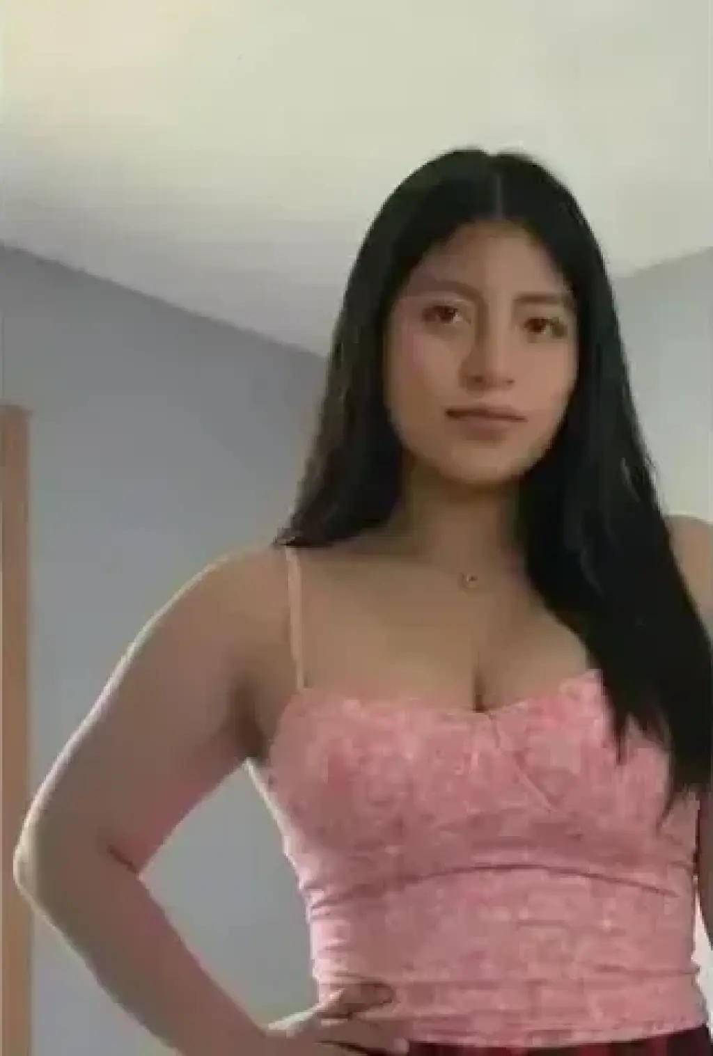 562-767-5446 ESTE LOS ÁNGELES