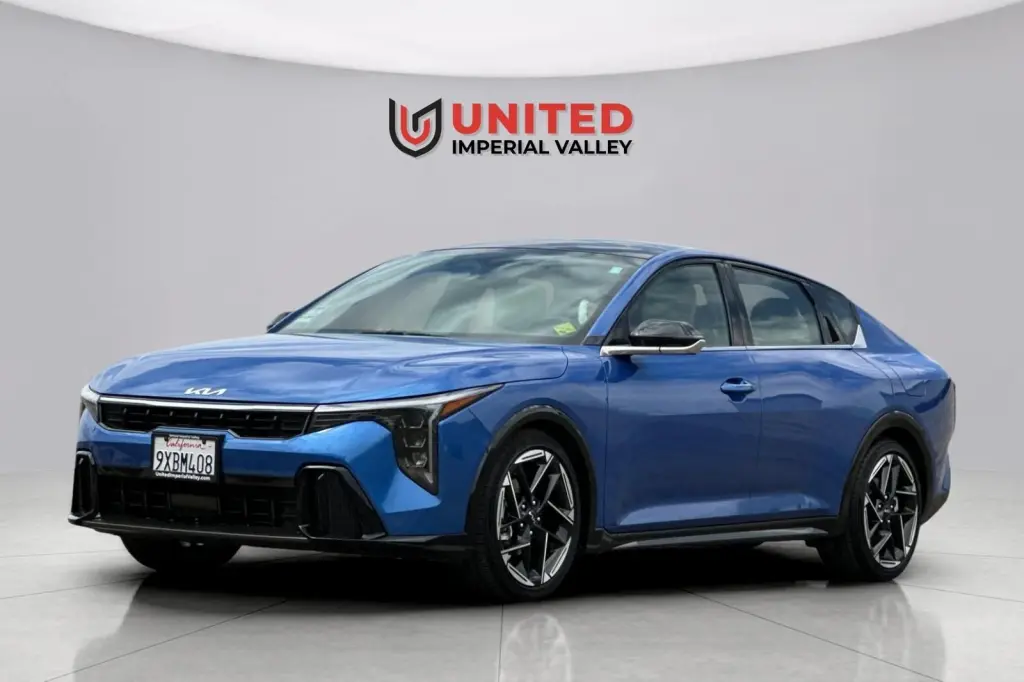2025 Kia K4