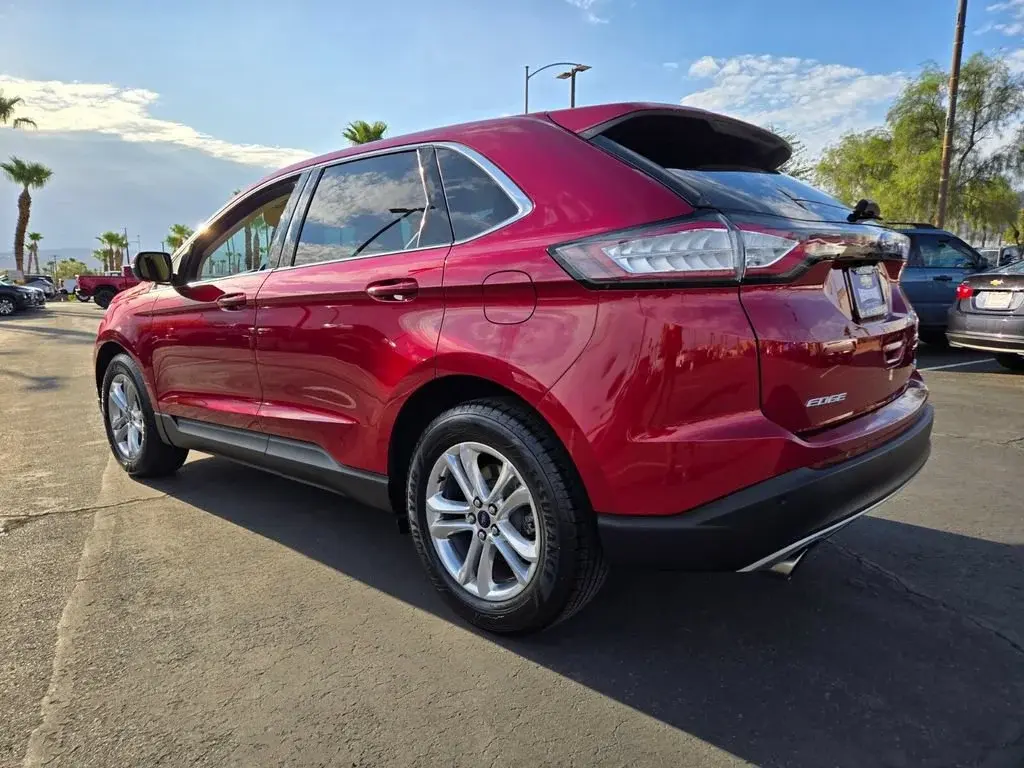 2018 Ford Edge