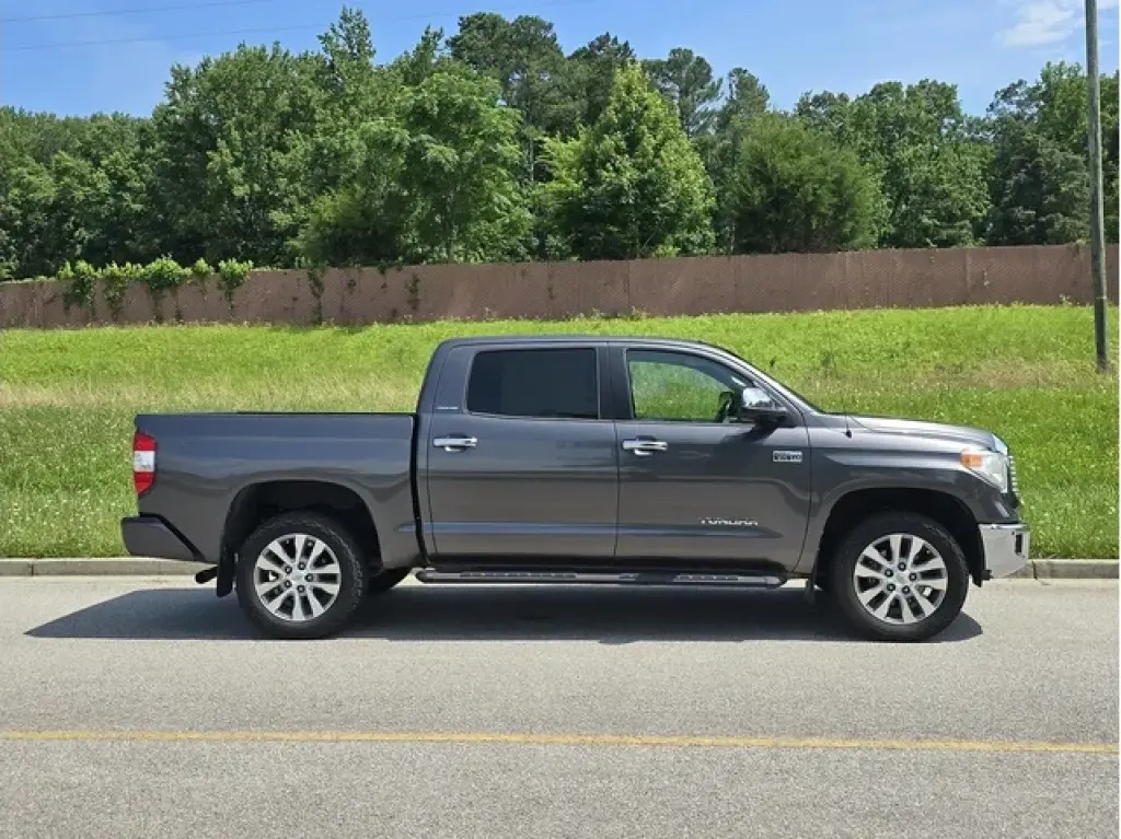 2016 Toyota Tundra LIMITED 4x4
