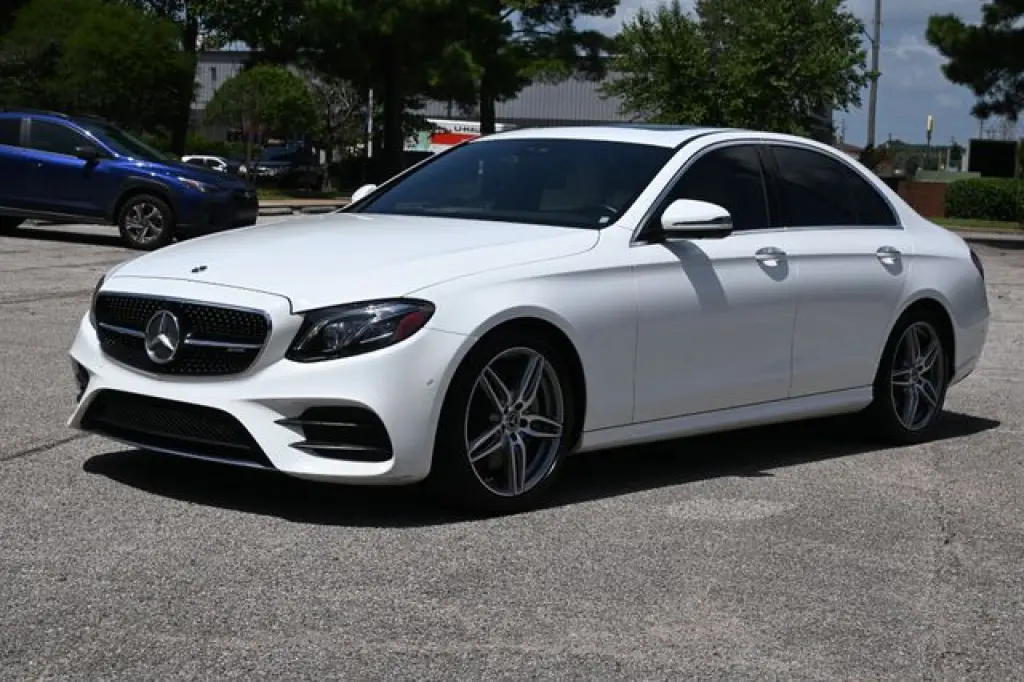2019 Mercedes-Benz E-Class E 300