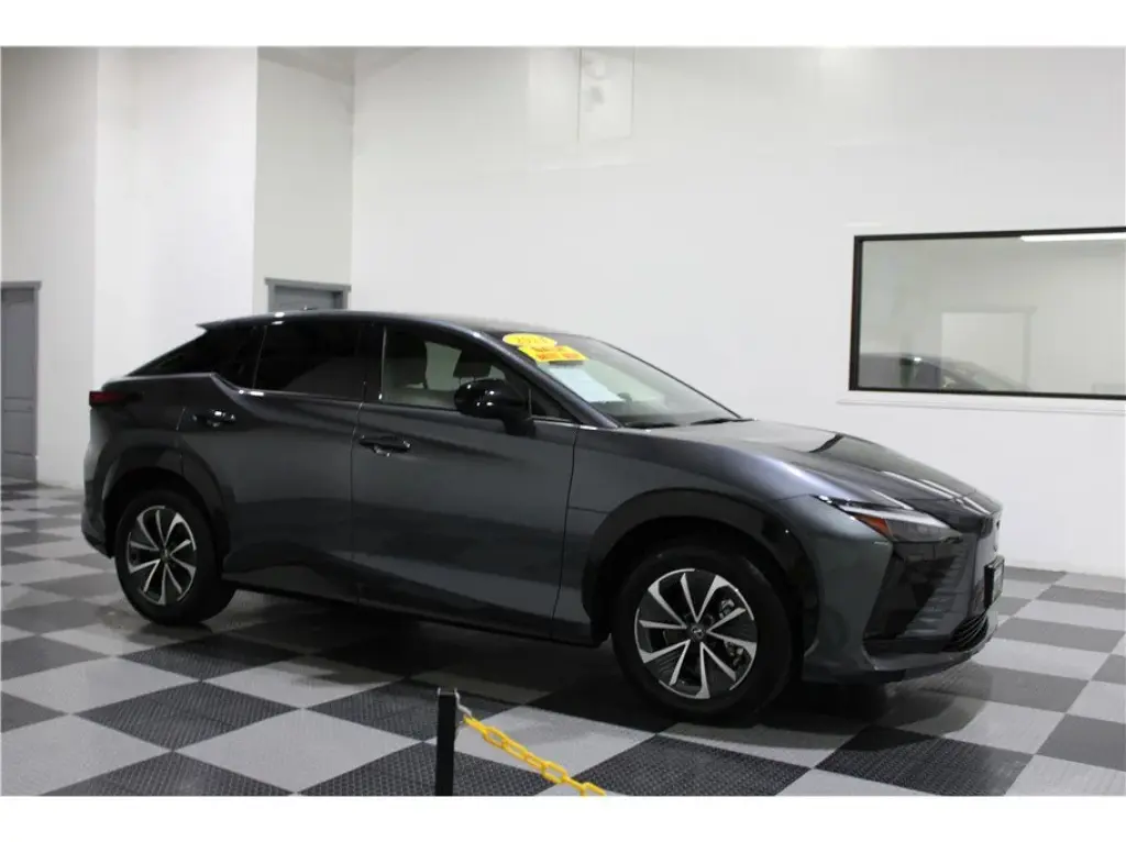 2024 Lexus RZ