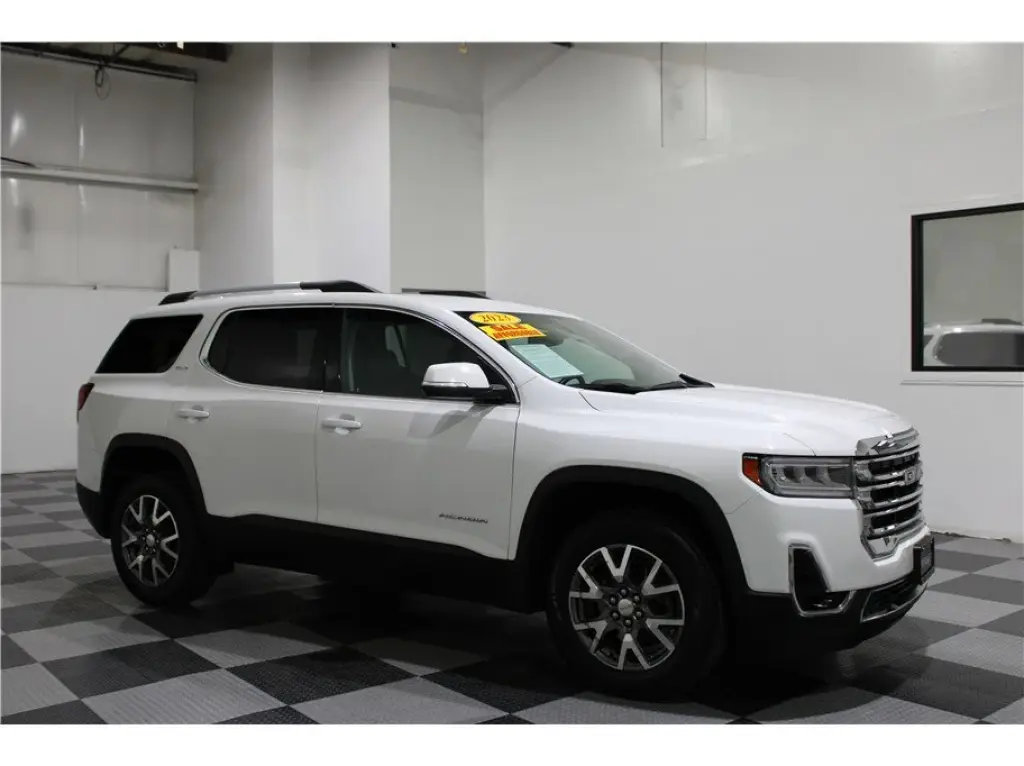 2023 GMC Acadia