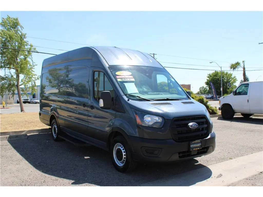 2020 Ford Transit Cargo Van
